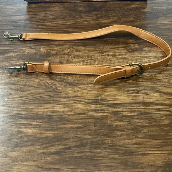 Convertible Ring Handle Purse - Picture 8 of 8